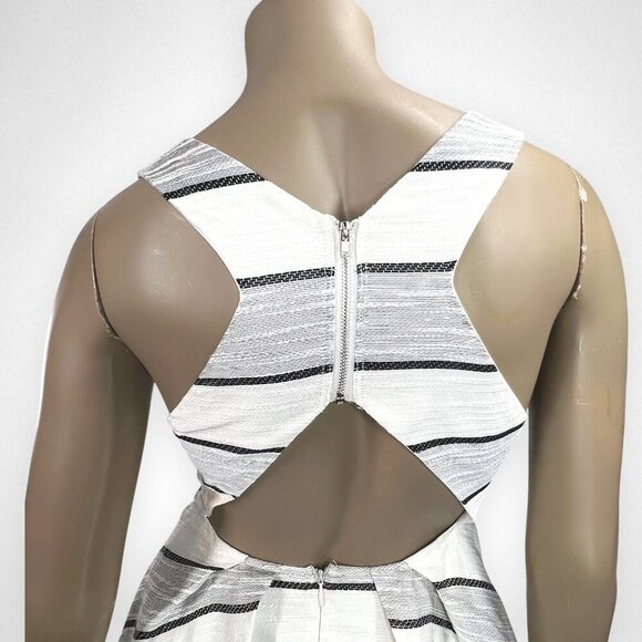 NWT L'ATISTE Striped Hi-Lo‎ Midi Summer Dress S - Picture 5 of 13